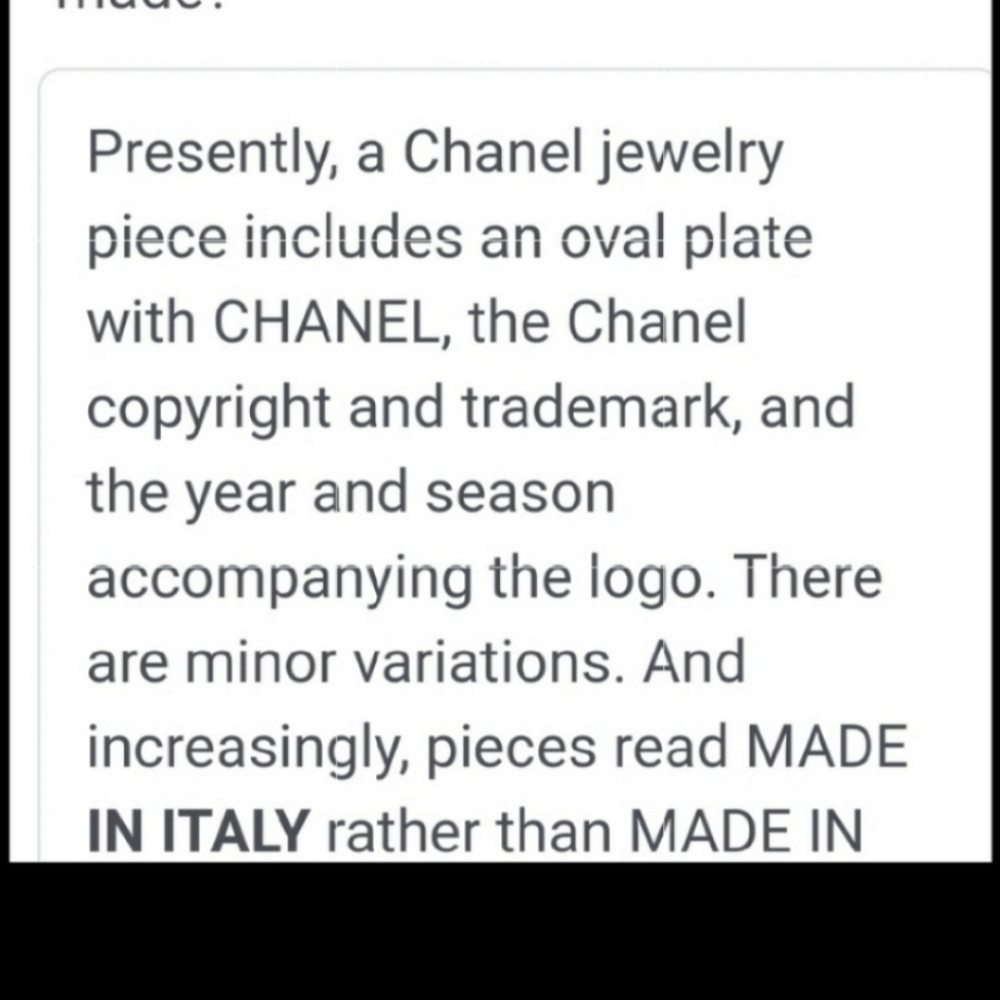 Chanel Gold Tone White Enamel Costume Double CC Earrings - Picture 9 of 9
